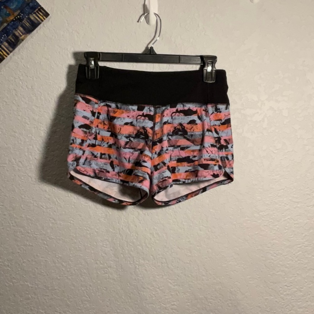 Women’s Lululemon shorts